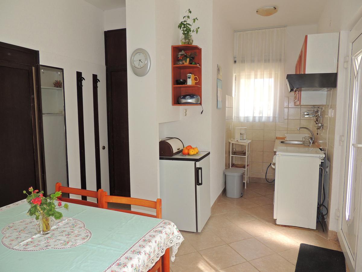 Apartments Zarko Brzac Buitenkant foto